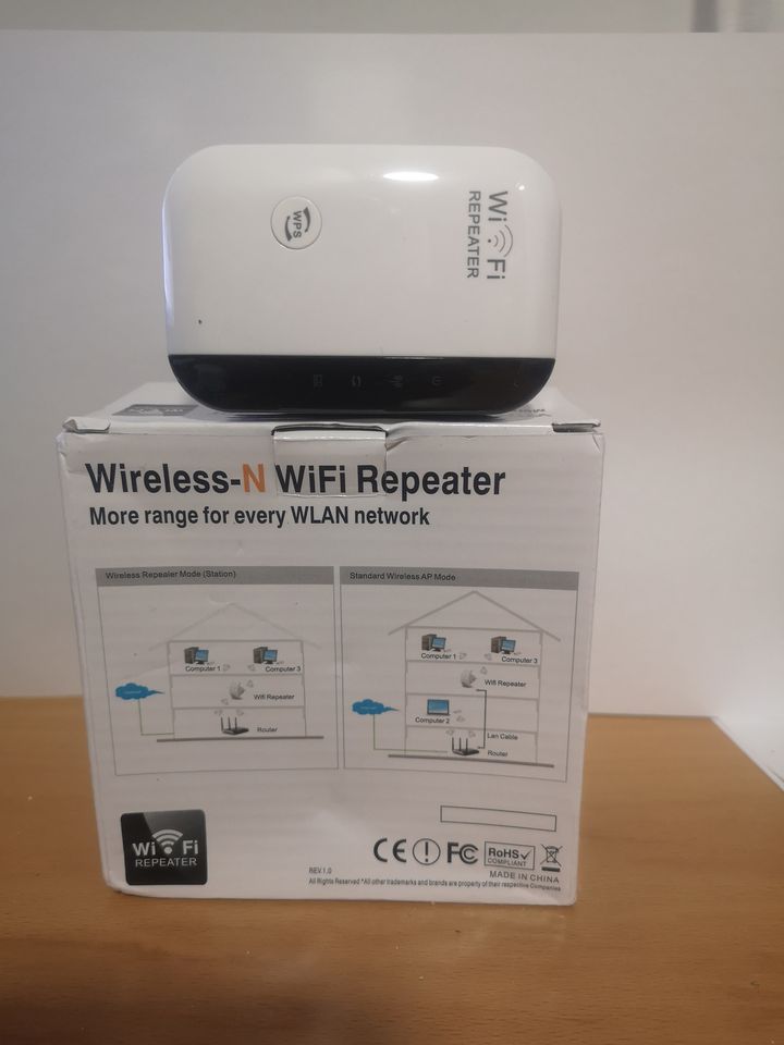 WiFi Repeater WiFi Repeater